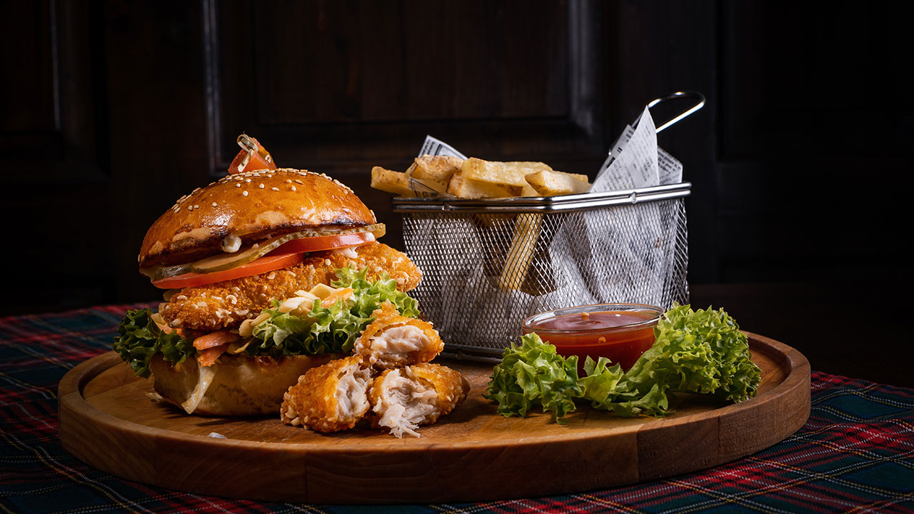 Gourmet Burgers: Indulge in Juicy Creations