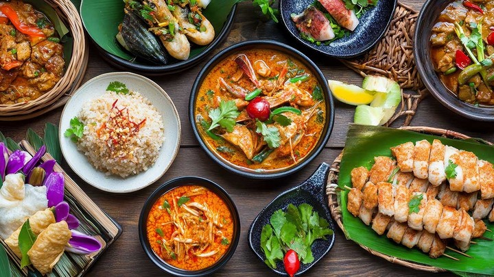 Authentic Thai Street Foods 