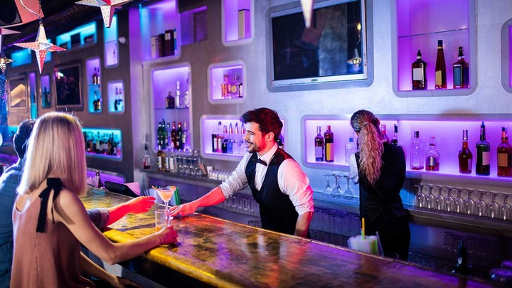 Best Bars and Pubs in Phuket for a Cozy Night Out